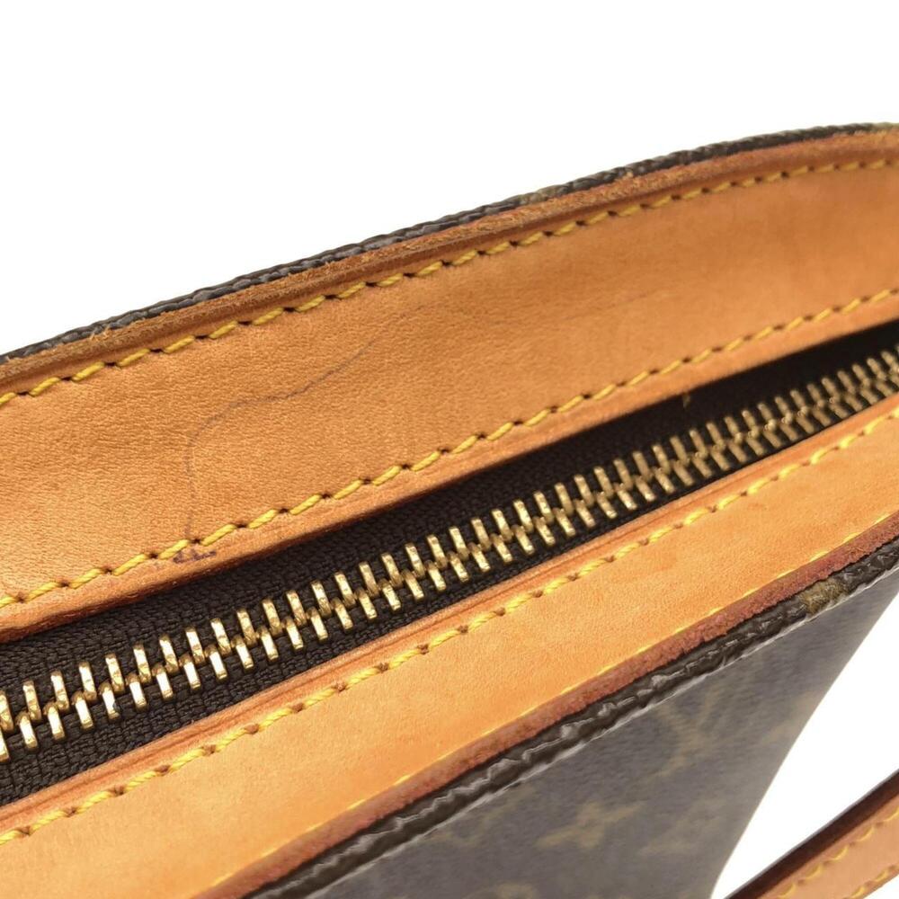 LOUIS VUITTON Brown Monogram Shoulder Bag - Picture 5 of 7